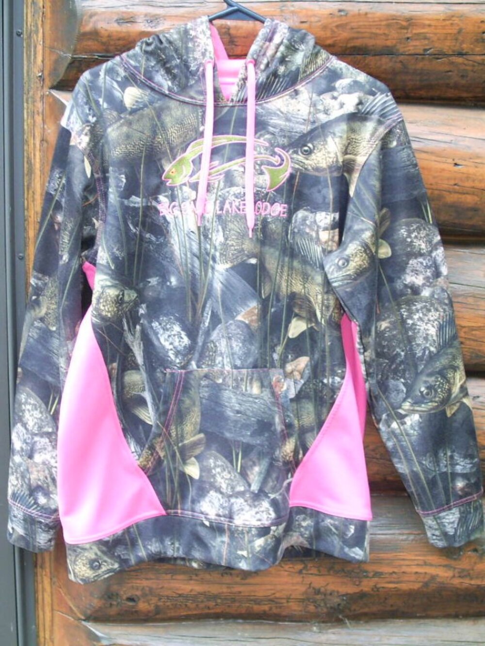 Fish Camo Fishing Hoodie Brand is Fishouflage Womens L